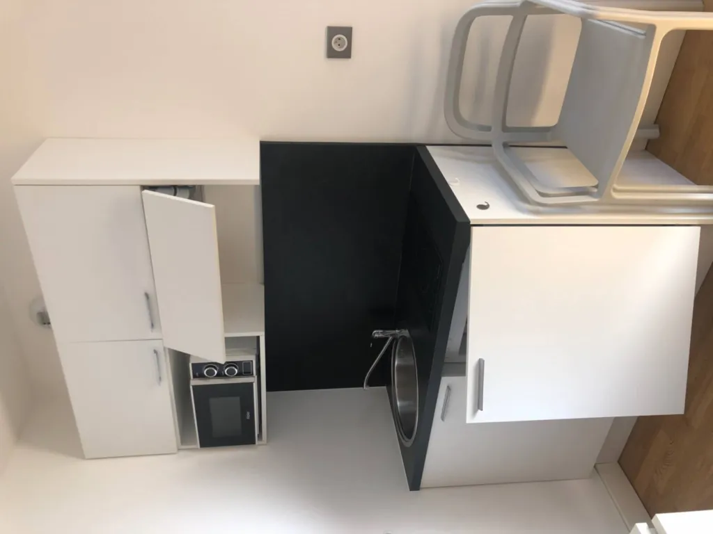 Appartement T2 exposition sud-ouest dans un bel immeuble haussmannien au cœur de la presqu'île à Lyon 1er