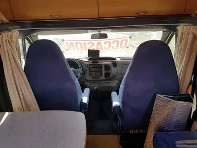 VENDU CAMPING CAR 4 COUCHAGES EURA MOBIL P 672