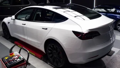 Comment protéger sa Tesla Model 3 Neuve traitement céramique ou film de protection ou encore Covering transparent Xpel