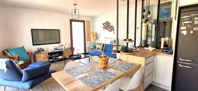 Vente appartement T3 Cassis  en dernier étage avec terrasse et balcons vue Cap Canaille