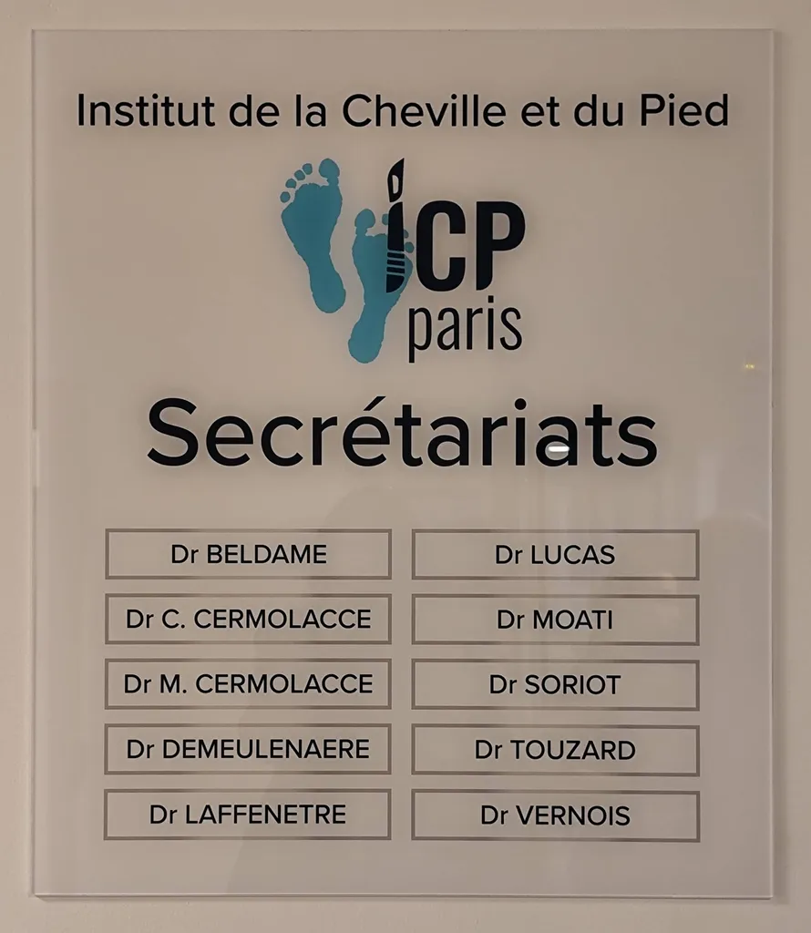 Docteur Julien Beldame, chirurgien orthopédite et traumatologue, exclusif cheville pied