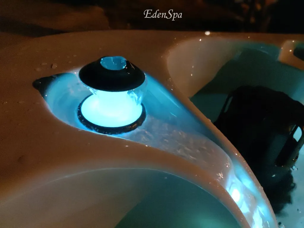 spa jacuzzi 2 places exterieur marignane