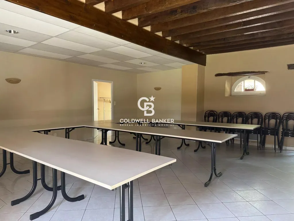 acheter un domaine avec salle de réception et cuisine professionnelle proche Le Mans