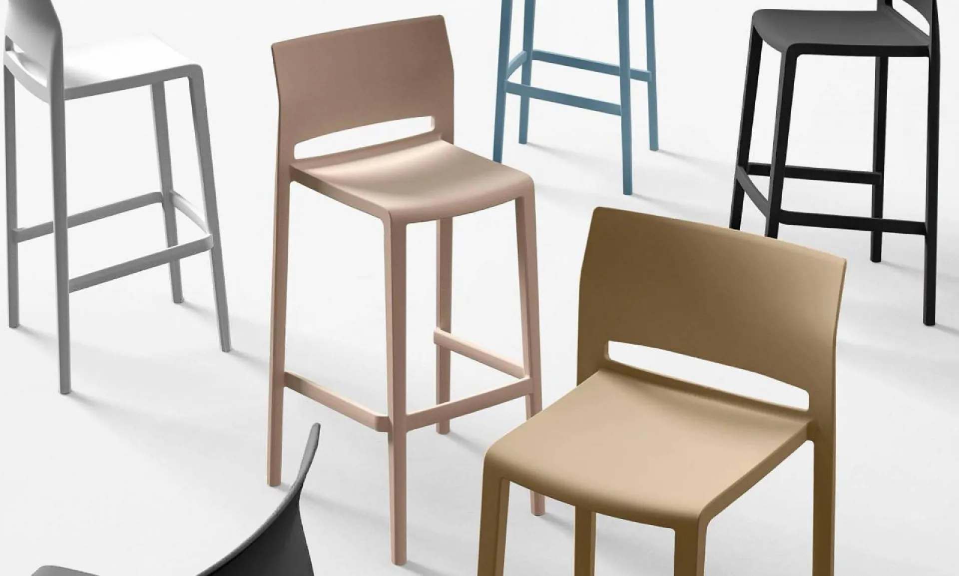 Acheter des chaises de qualité design italien à Six Fours dans le 83