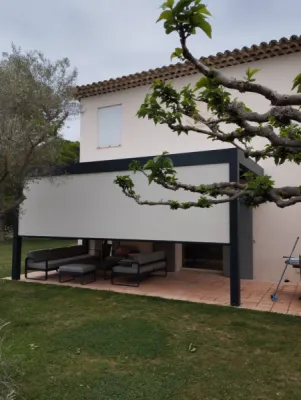 installation de pergola bioclimatique sur mesure salon de provence
