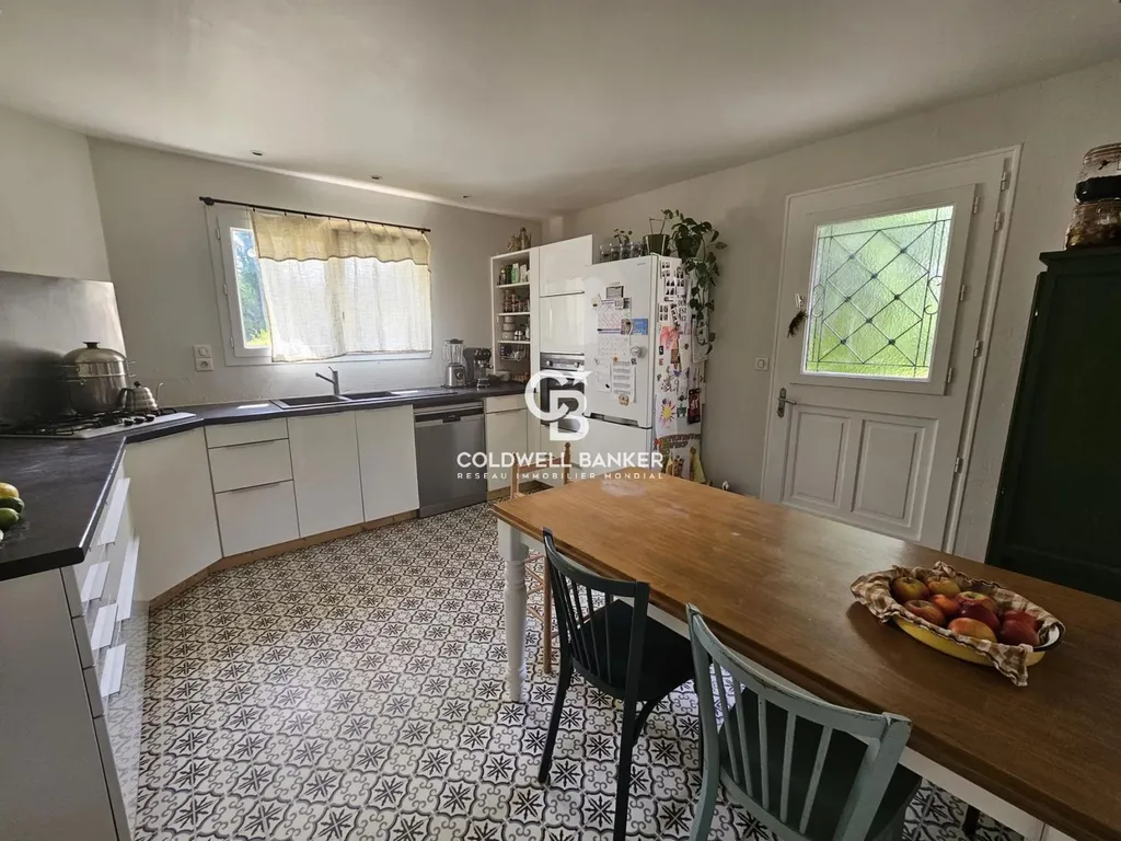 acheter une Maison dans village avec commerces et écoles