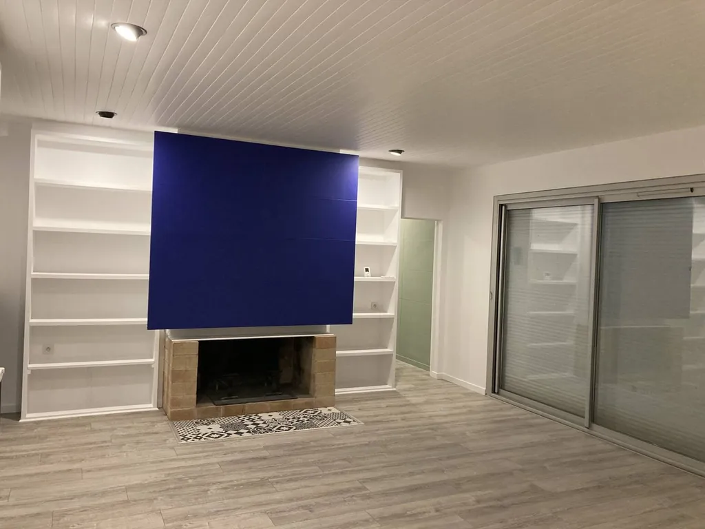 Mise en peinture et remplacement d'un parquet d'une maison dans la commune du TAILLAN MEDOC sur la région de Bordeaux