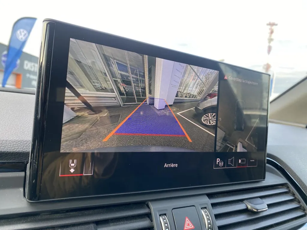 Audi Q5 d'occasion hybride à vendre proche du Havre : performance, confort et Crit'Air 1 garantis.