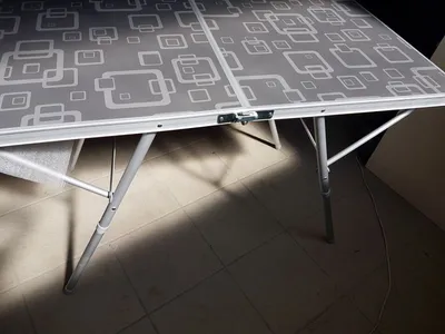 table valise a salon de provence 13300