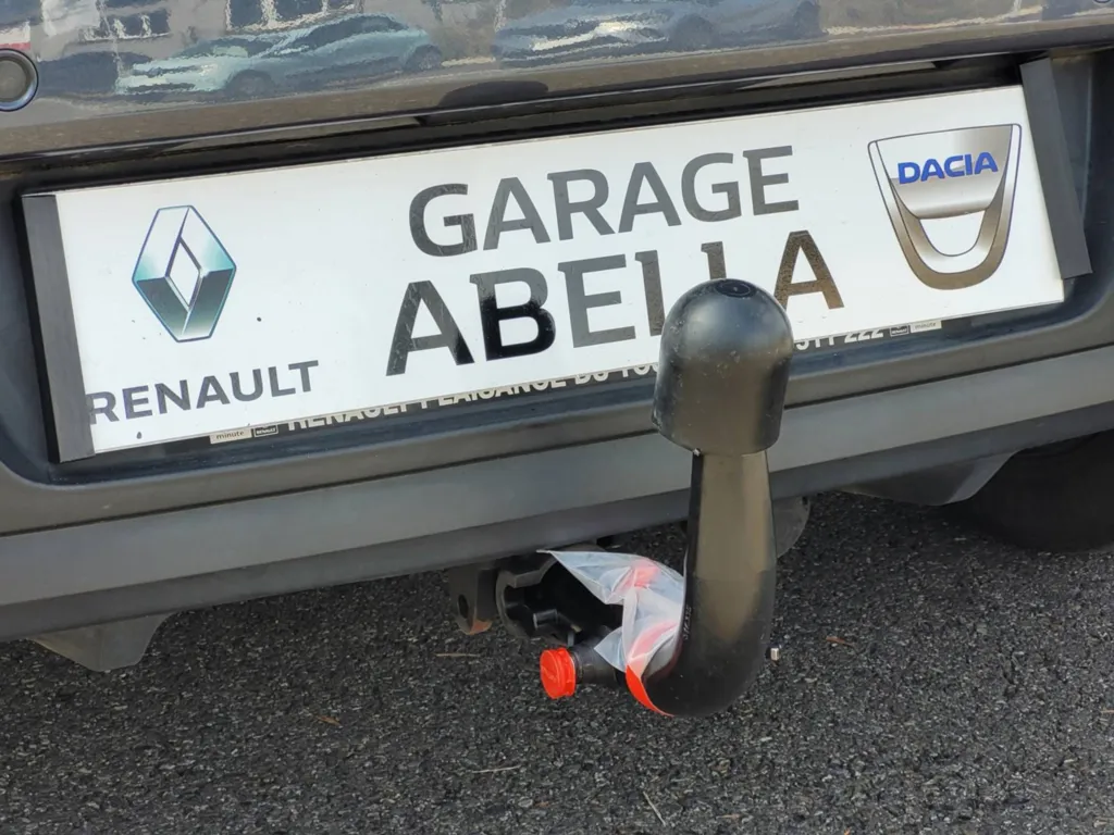 CLIO IV BUSINESS OCCASION TCE 90 ENERGY ESSENCE PRÈS DE TOULOUSE A PLAISANCE DU TOUCH