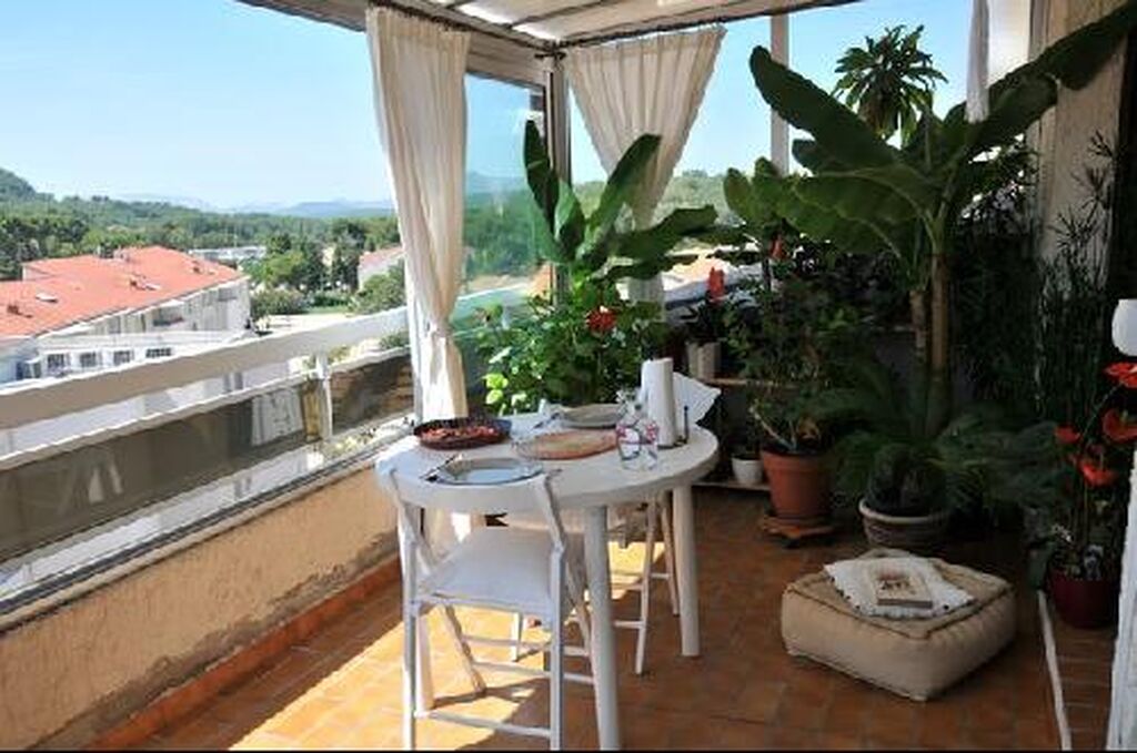 Vente appartement Roquefort La Bédoule centre en duplex loft