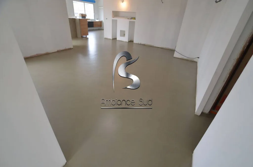 SOL EN BETON CIRE TALOCHE MANOSQUE