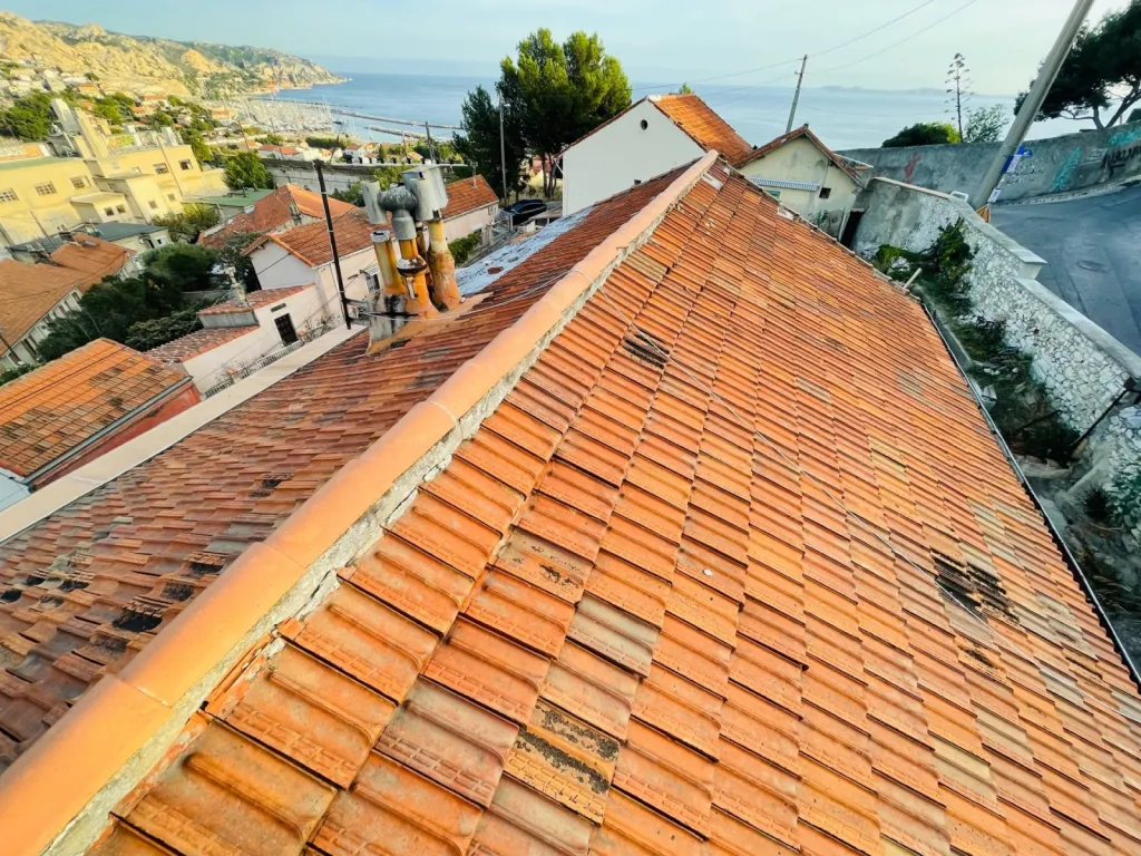 Nouvelle réfection de toiture de maison près de Aix en Provence