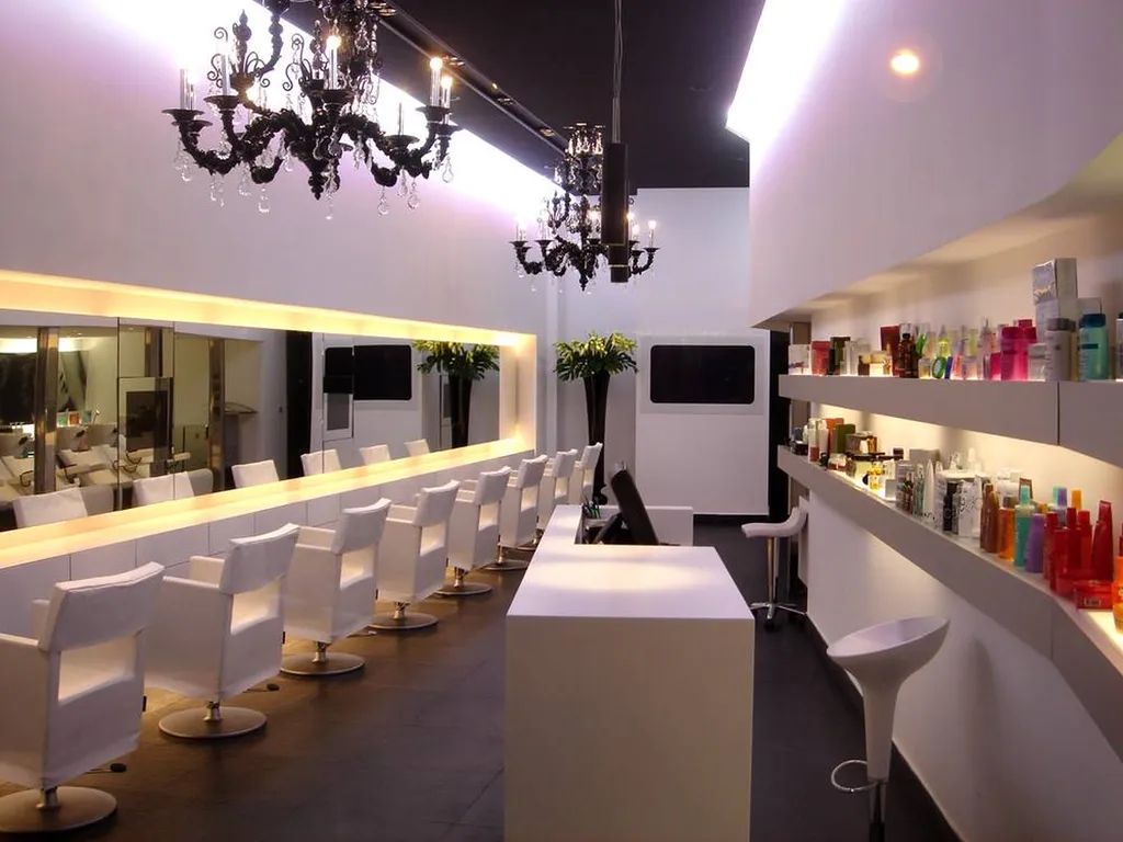 Salon de coiffure à Marseille et Aubagne et institut de beauté spa bien-être à Marseille Prado