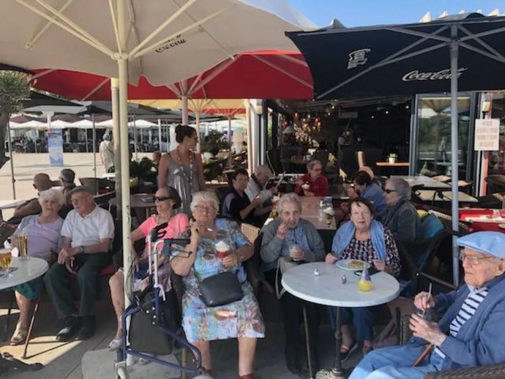 RESIDENCE SENIORS BAR GLACIER LA GRANDE MOTTE