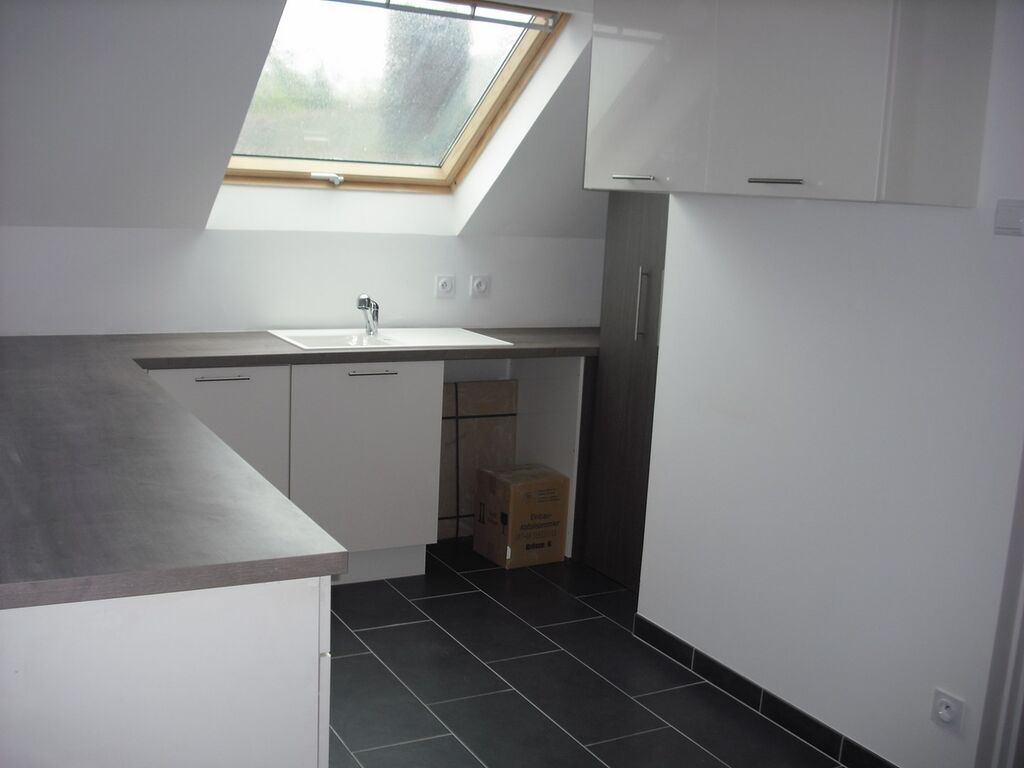 APPARTEMENT A VENDRE ENTIEREMENT RENOVE A BERNAY