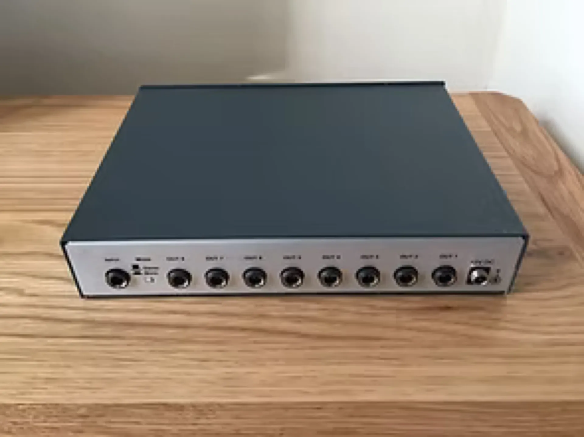 REPARTITEUR AUDIO POUR CASQUES KRAMER