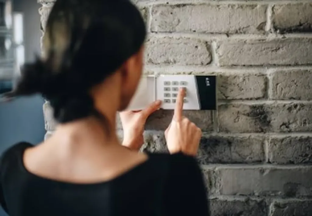 Comment faire fuir des cambrioleurs ?