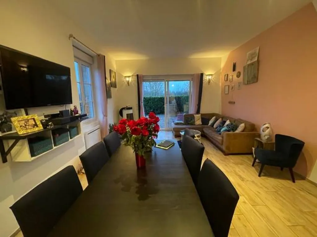 A acheter, maison de brique avec beau jardin de 670m² au calme proche tourville la rivière 76410