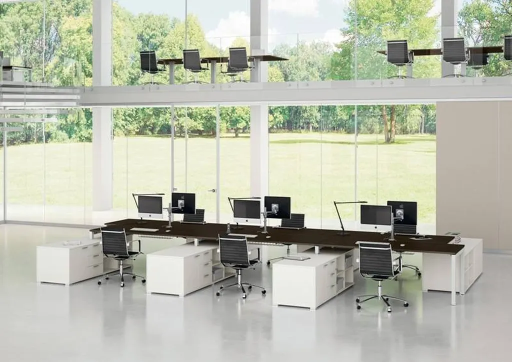 Bureaux bench GATE pour des open-spaces à Nîmes