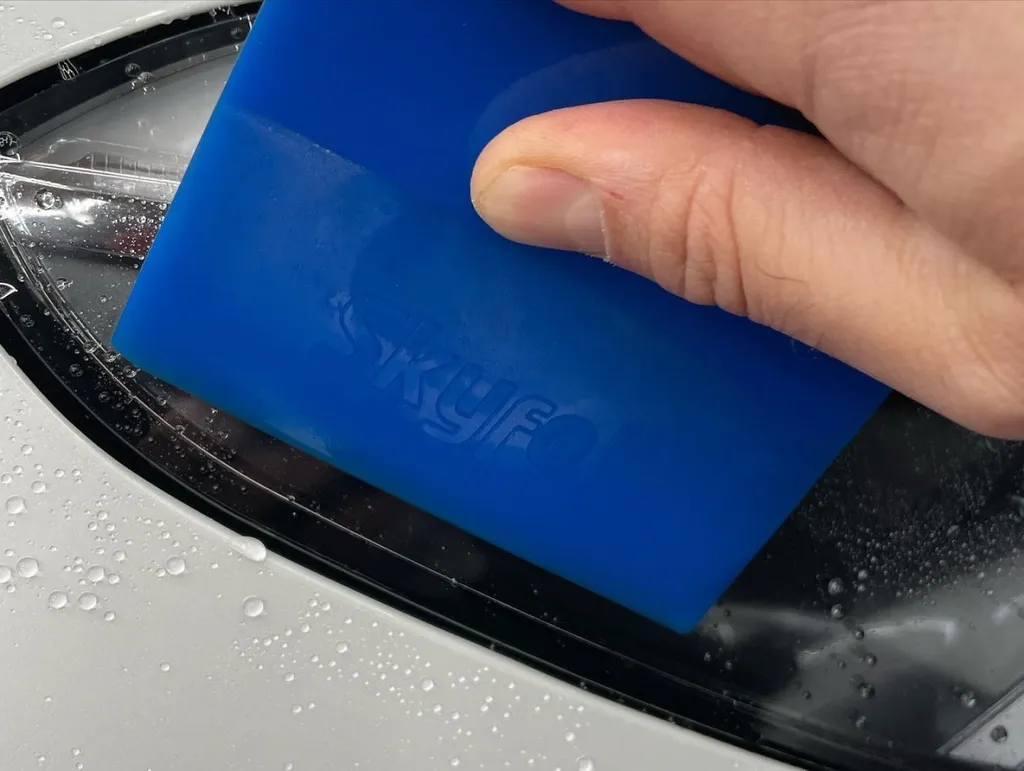 Protection carrosserie film PPF Lyon et traitement céramique tesla modèle 3 