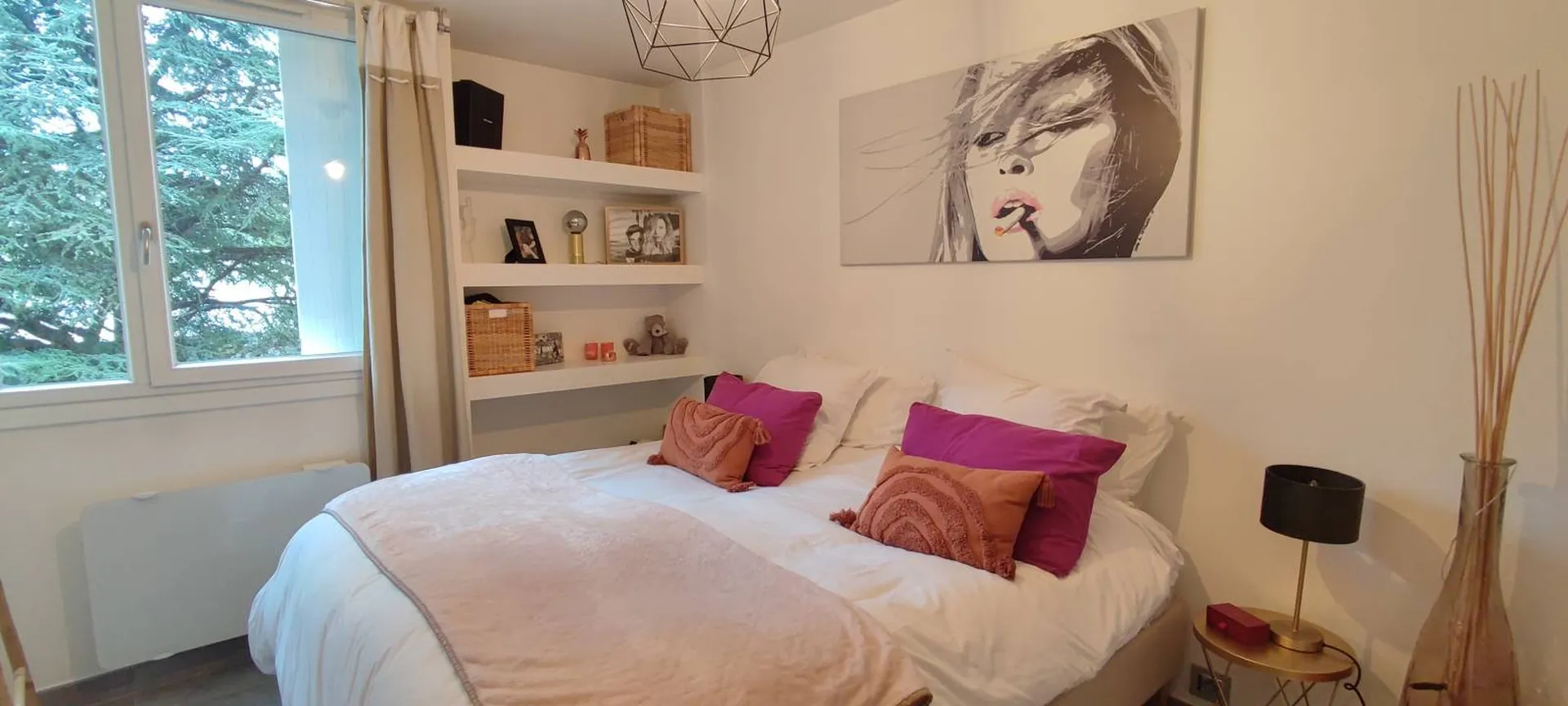 Cassis - T3 avec terrasse vue mer et parking privé dans résidence sécurisée avec piscine et tennis   