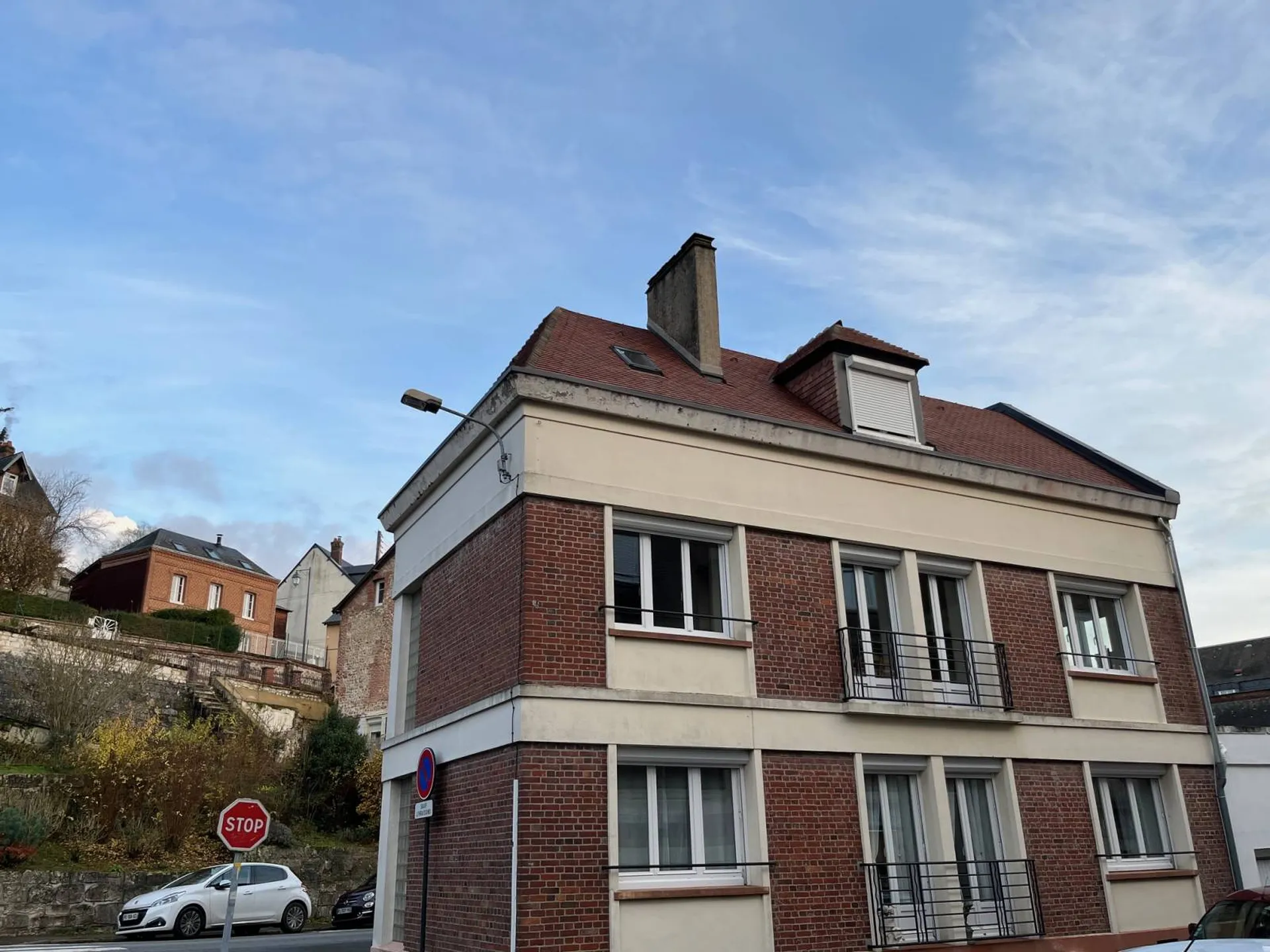 A vendre, appartement T3, au rdc, en centre ville de caudebec en Caux