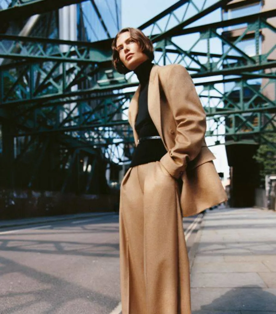 La nouvelle collection Automne-Hiver 2024 de la Maison Italienne Max Mara, des pièces qui s'imposent dans votre garde robe.