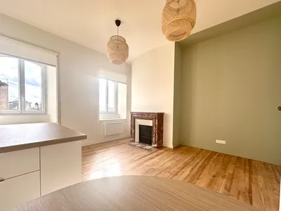 Transformation complète d'un appartement de 47 mètres carrés vétuste en un splendide appartement à louer dans le quartier Saint-Michel à Bordeaux