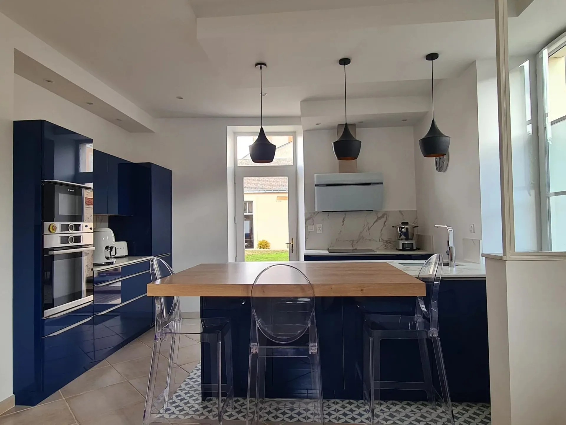 Grande maison en centre-ville de la Flèche