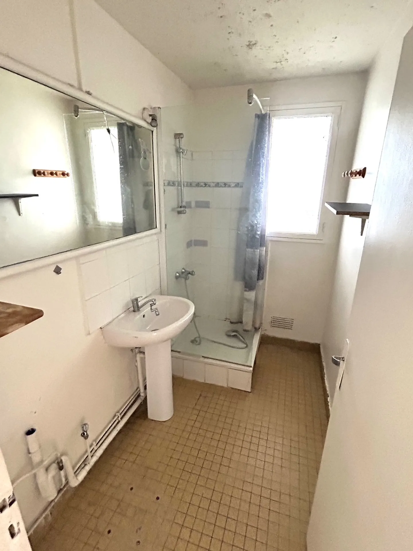 Appartement T3 à rénover à Bordeaux Caudéran, proximité du Parc Bordelais