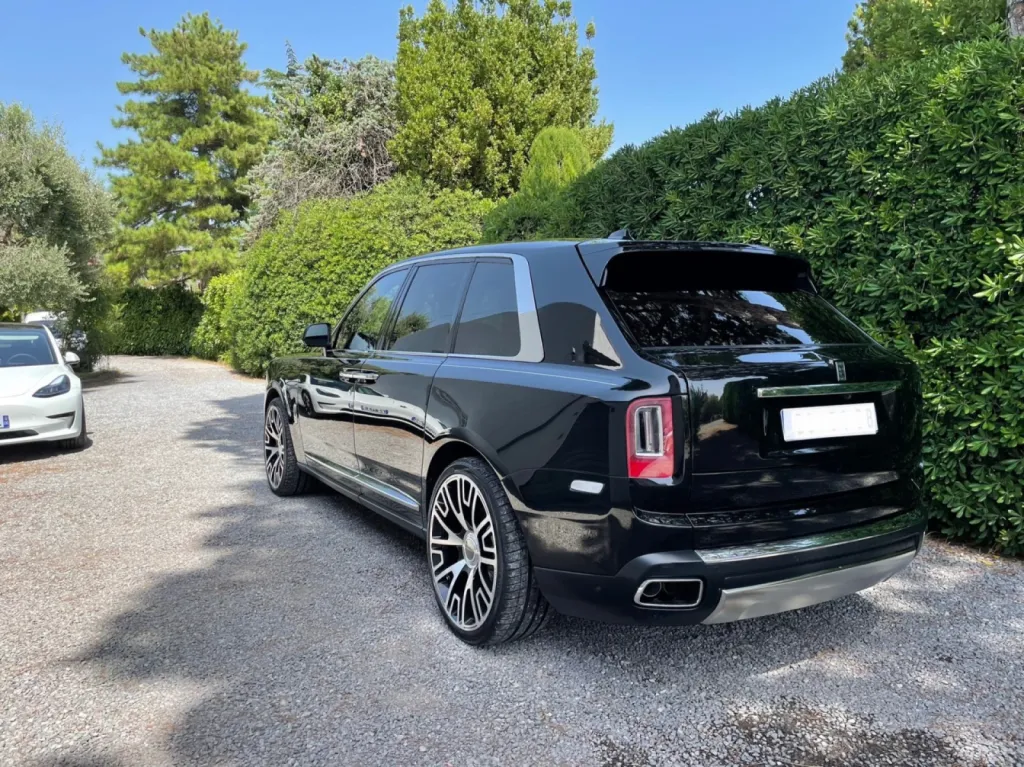 Detailing Rolls Royce Cullinan Cap d’Antibes