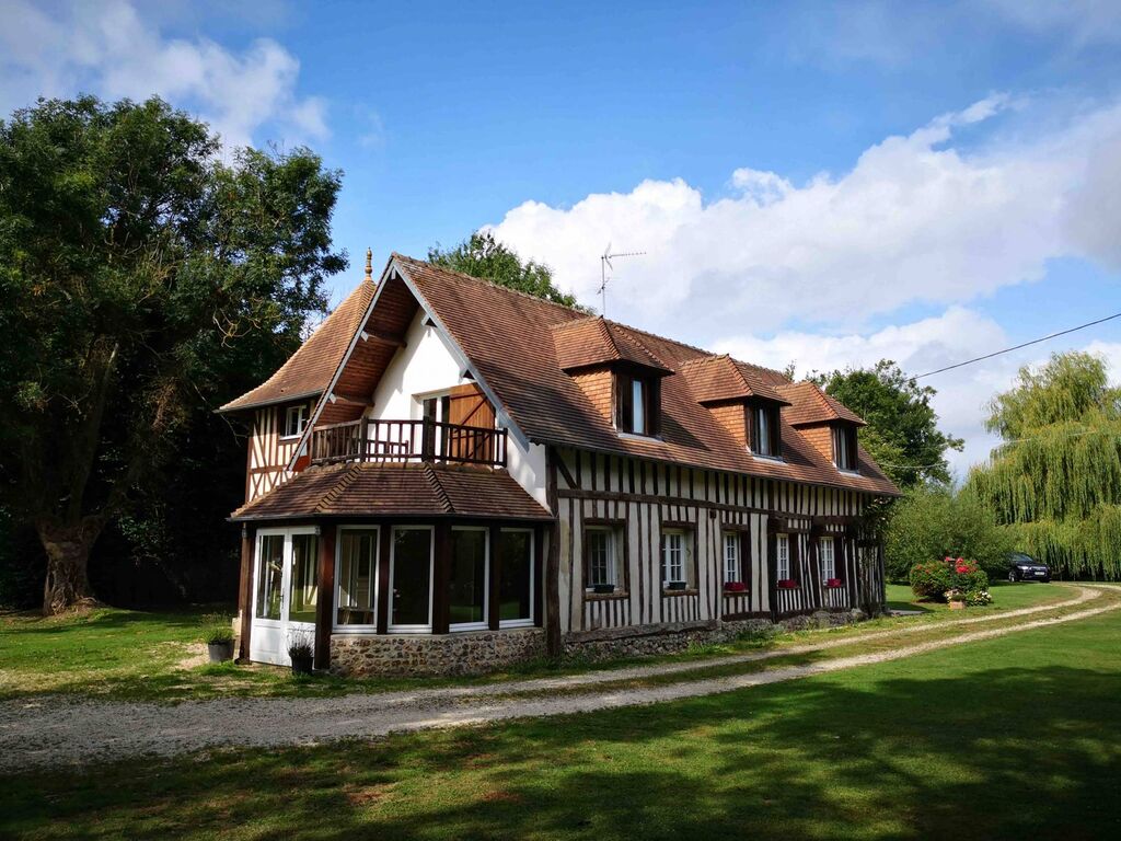 Propriété Normande sur 1.4 ha