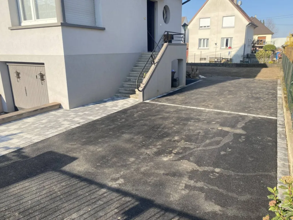 Pose d'enrobé pour une maison à Strasbourg CLK 