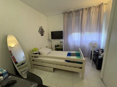 Appartement 8 pièce(s) 4 chambre(s) 88 m² Fréjus (83600)