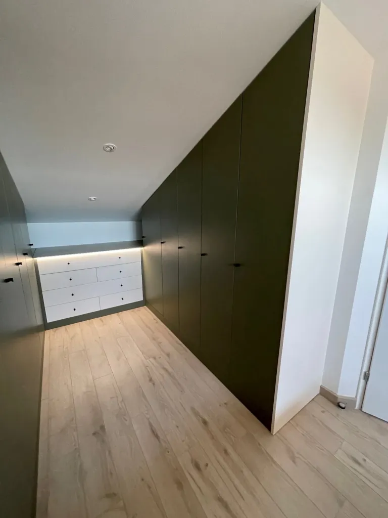  Agencement d’une chambre en sous pente sur Arcachon