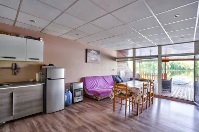 Shooting photo immobilier d'une Maison flottante à Carrière sous Poissy dans les Yvelines