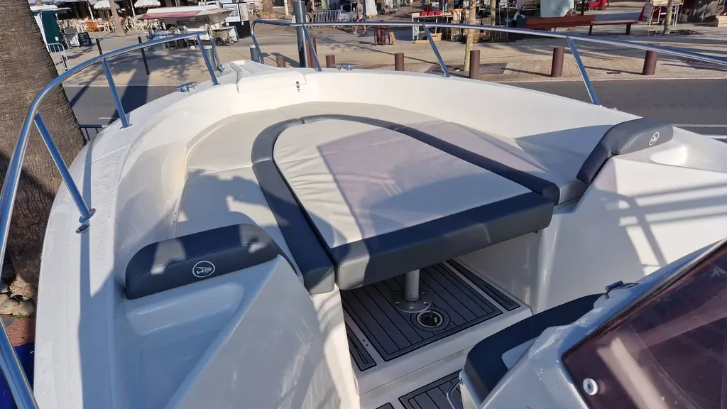 A vendre bateau open White Shark 240 CC Evo plaisance, sport et pêche à Bandol Var