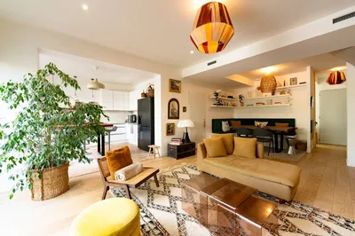 cherche maison moins de 700000 euros à Le Bouscat