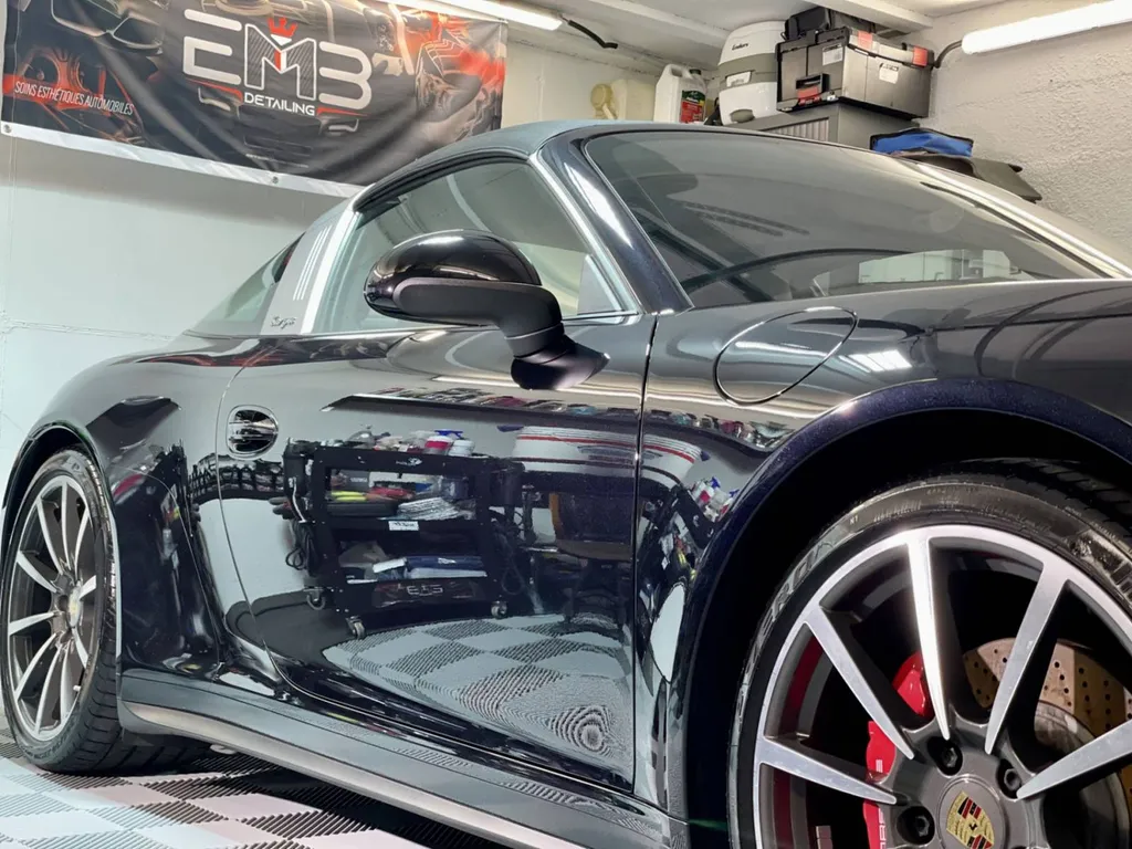 Polissage de carrosserie et traitement céramique proche de Saint Genis Laval