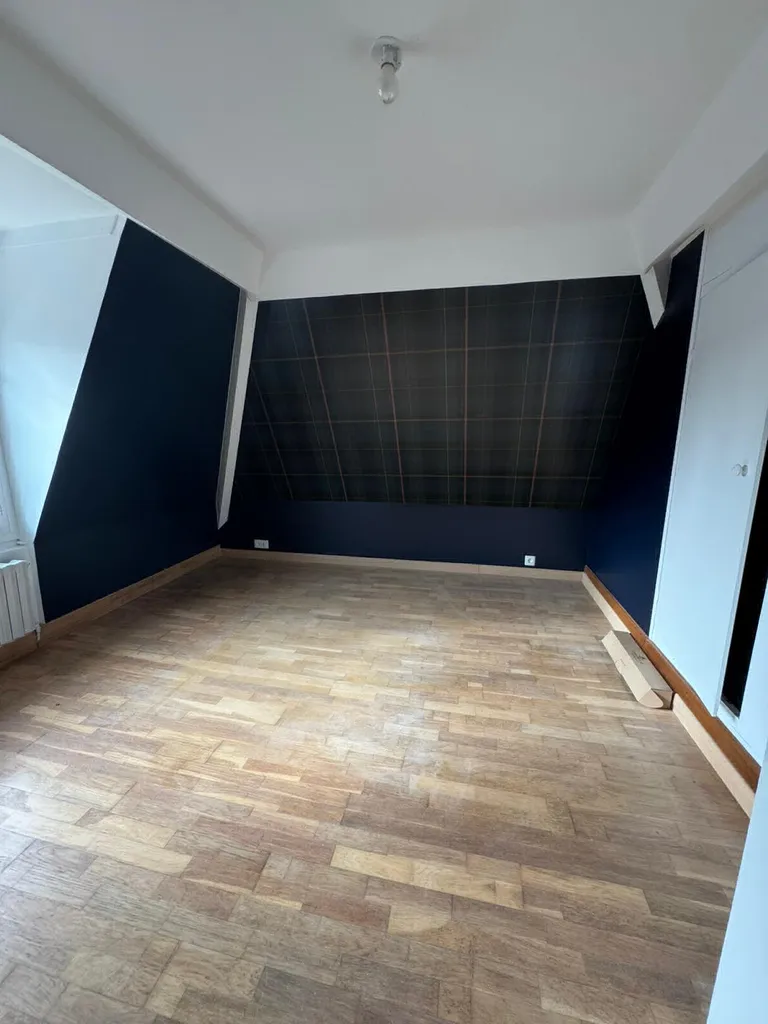 Rénovation d'une maison normande avec colombages, entres colombages et poutres entre LISIEUX et PONT AUDEMER 
