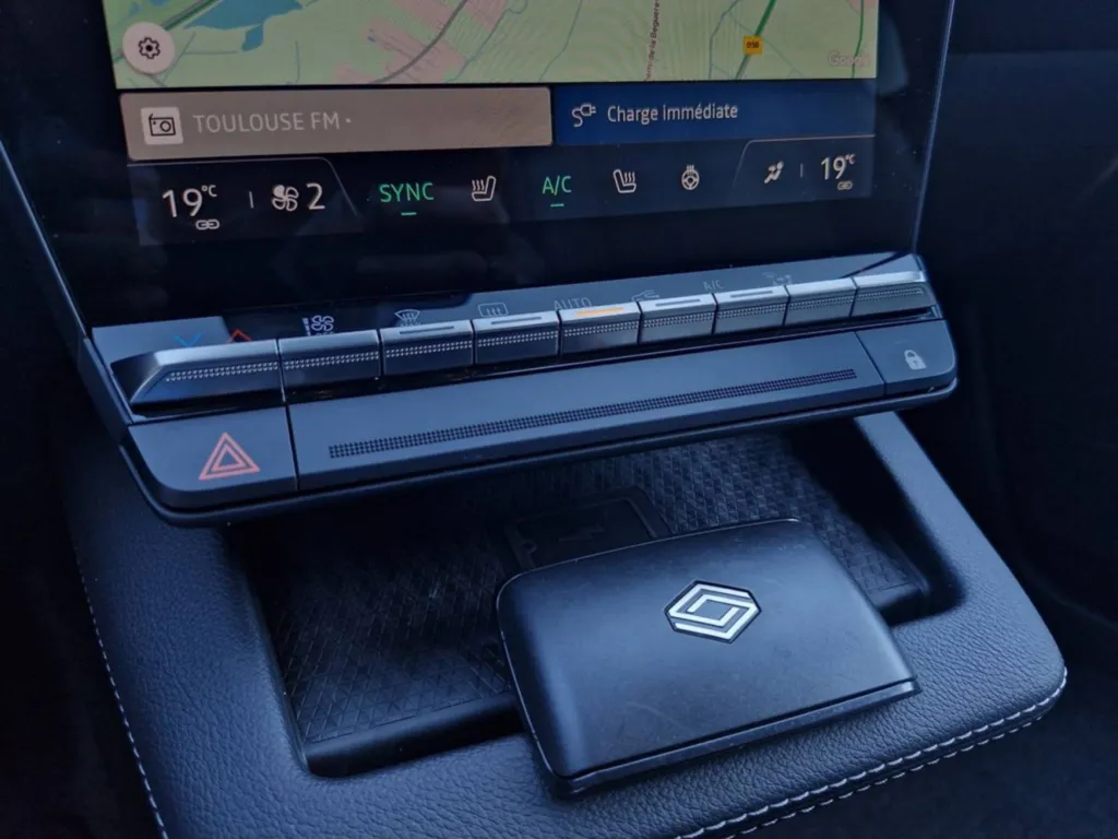 Renault Megane E-TECH 100% Electrique ICONIC EV60 220cv Super Charge occasion Harman Kardon près de Toulouse à Plaisance du Touch