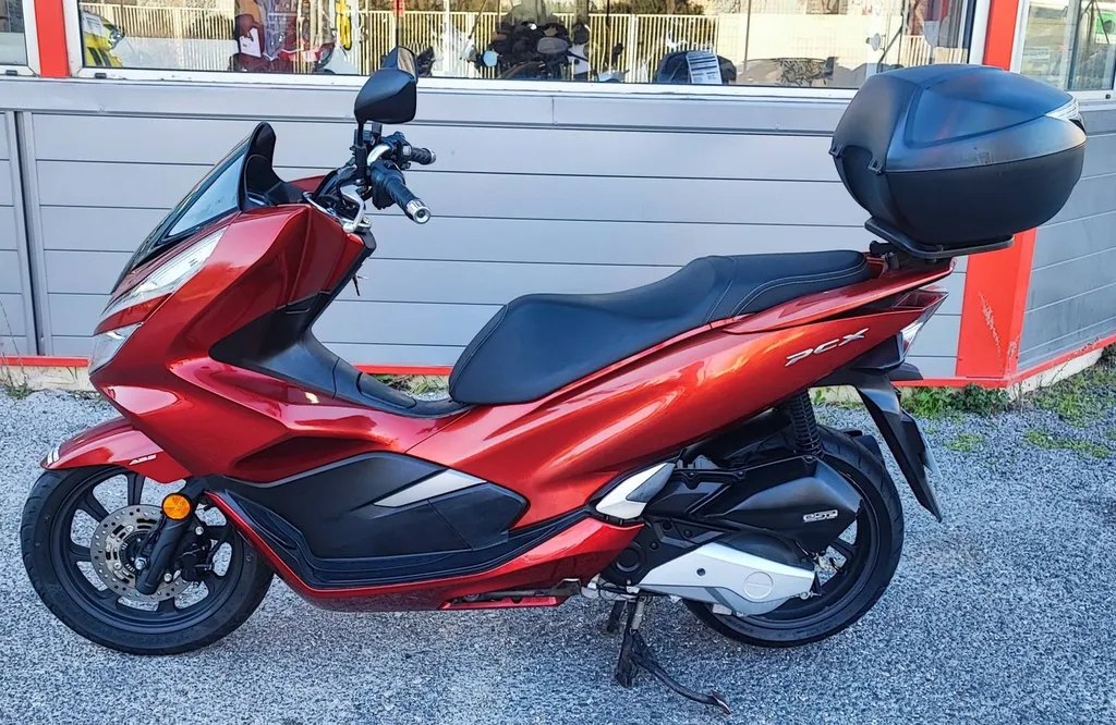 HONDA PCX 125 DU 02/2019 AVEC 17450 KM.