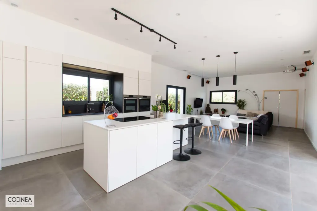 Notre zone d'activité pour ce serviceConception bureau sur mesure design contemporain avec plan ergonomique et rangements fonctionnels devis clair installation professionnelle et coût détaillé