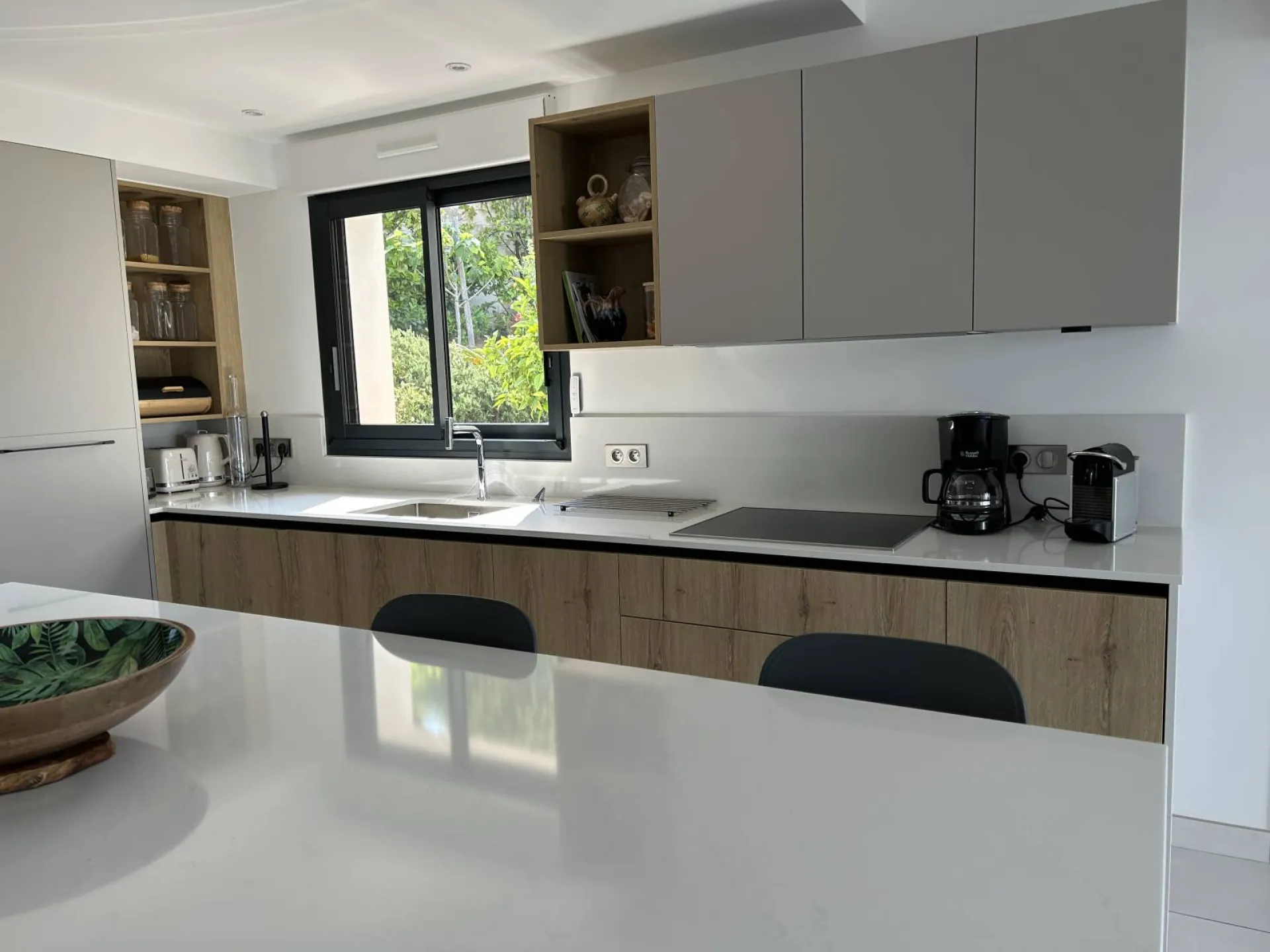 Modèle de cuisine haut de gamme design et fabrication italiens sur mesure à Bandol dans le 83