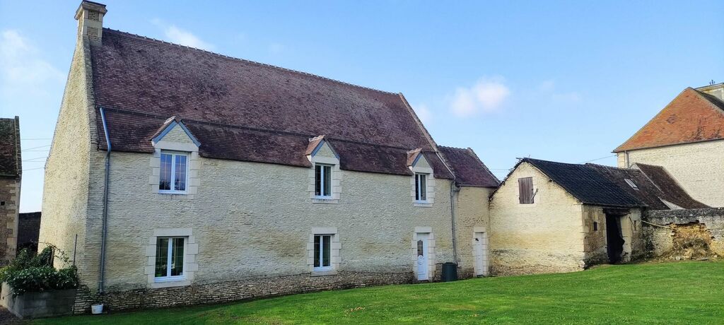 A vendre, magnifique propriété en pierre des années 1700 à CESNY-AUX-VIGNES 14270