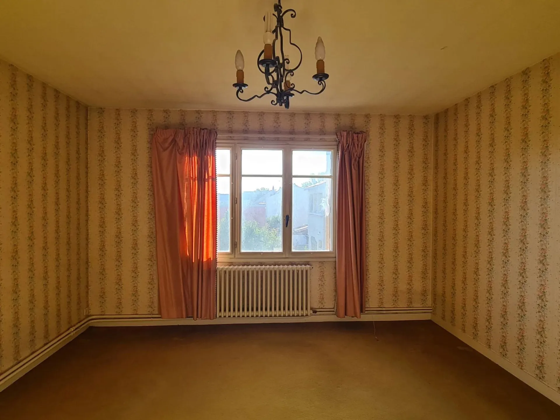 le mans en sarthe maison à restaurer à vendre pour une vie de famille