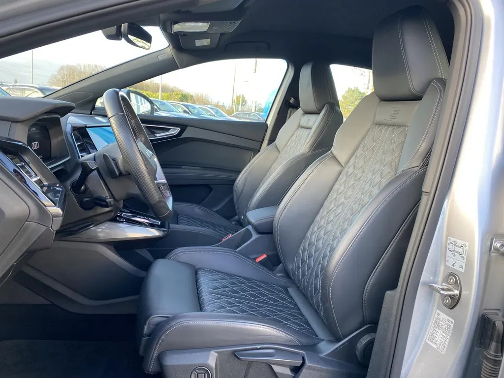 Audi Q4 e-tron Sportback occasion La Frénaye Rouen - SUV Électrique garantie 6 mois