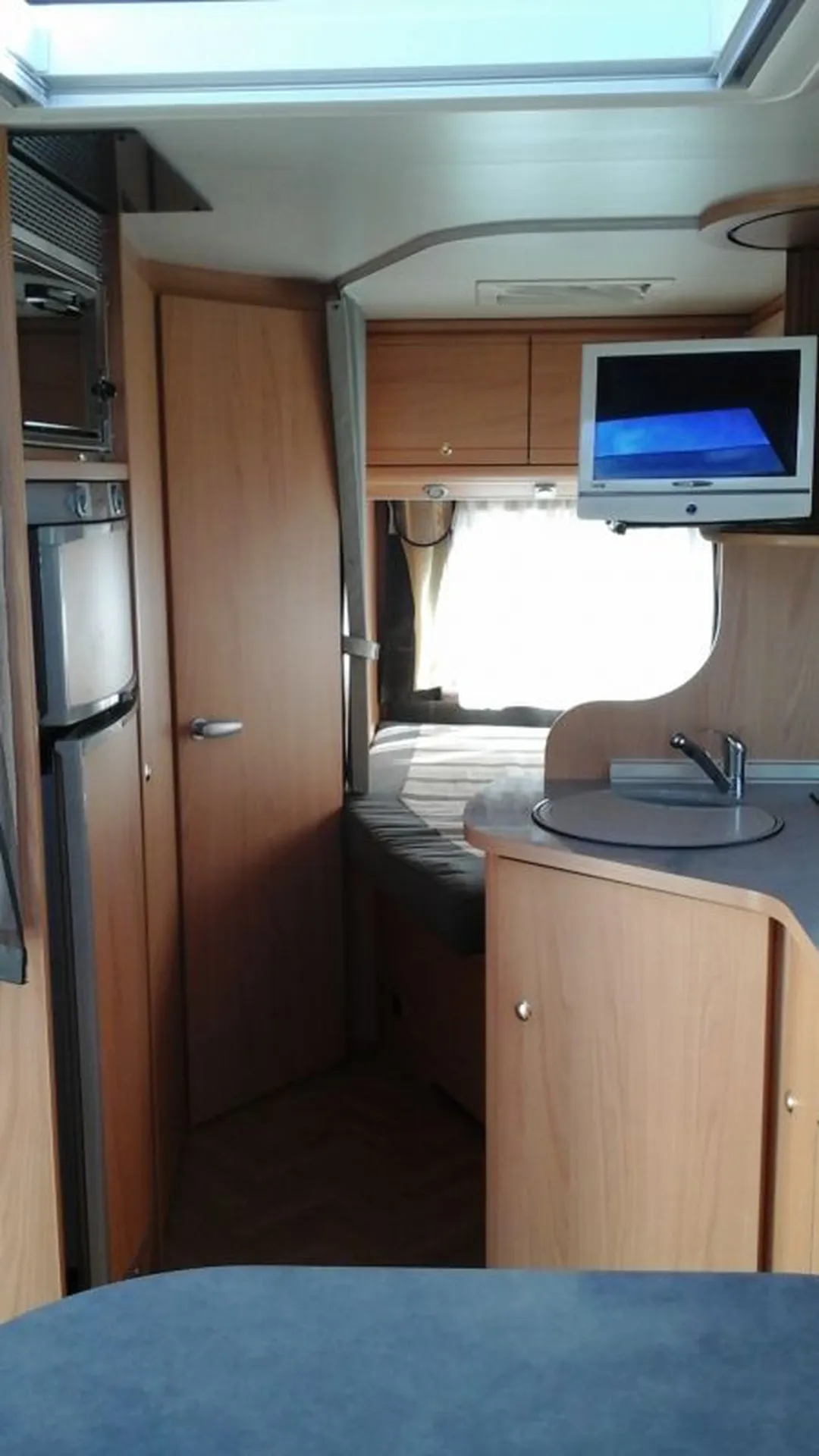 burstner avec parabole a lancon de provence 13680