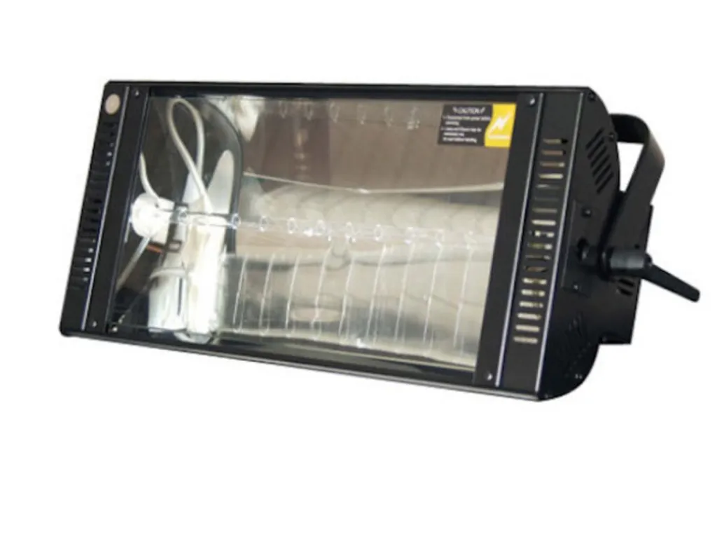 location de stroboscope 1500w à Antibes dans les alpes maritimes